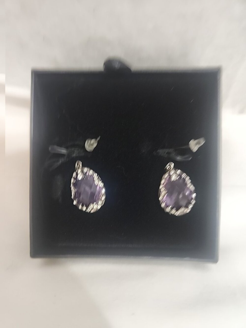 amethyst Stone ColorDrop Earrings Mary Kay. In Box New Faux Crystal Around Stone